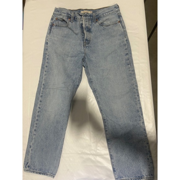 Levi's Premium Denim - Levis Premium Wedgie Straight Jeans Light Wash Blue Button Fly Denim Womens 28